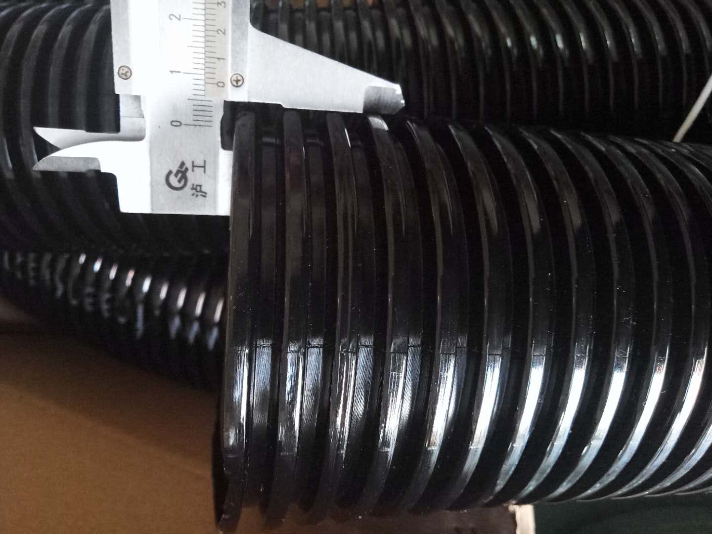 廣州尼龍雙臂波紋管定制 AD31.4黑色雙拼電纜套管