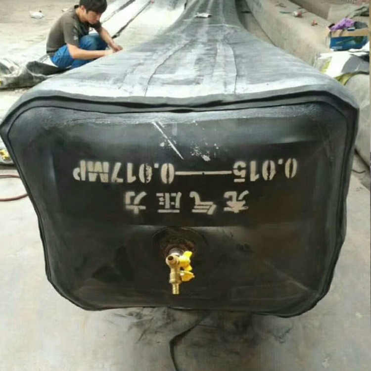 南昌DN220*9米橡胶气囊 设计科学合理