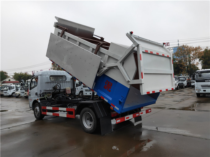 防止二次污染20立方污泥运输车 20吨污泥运输车图片