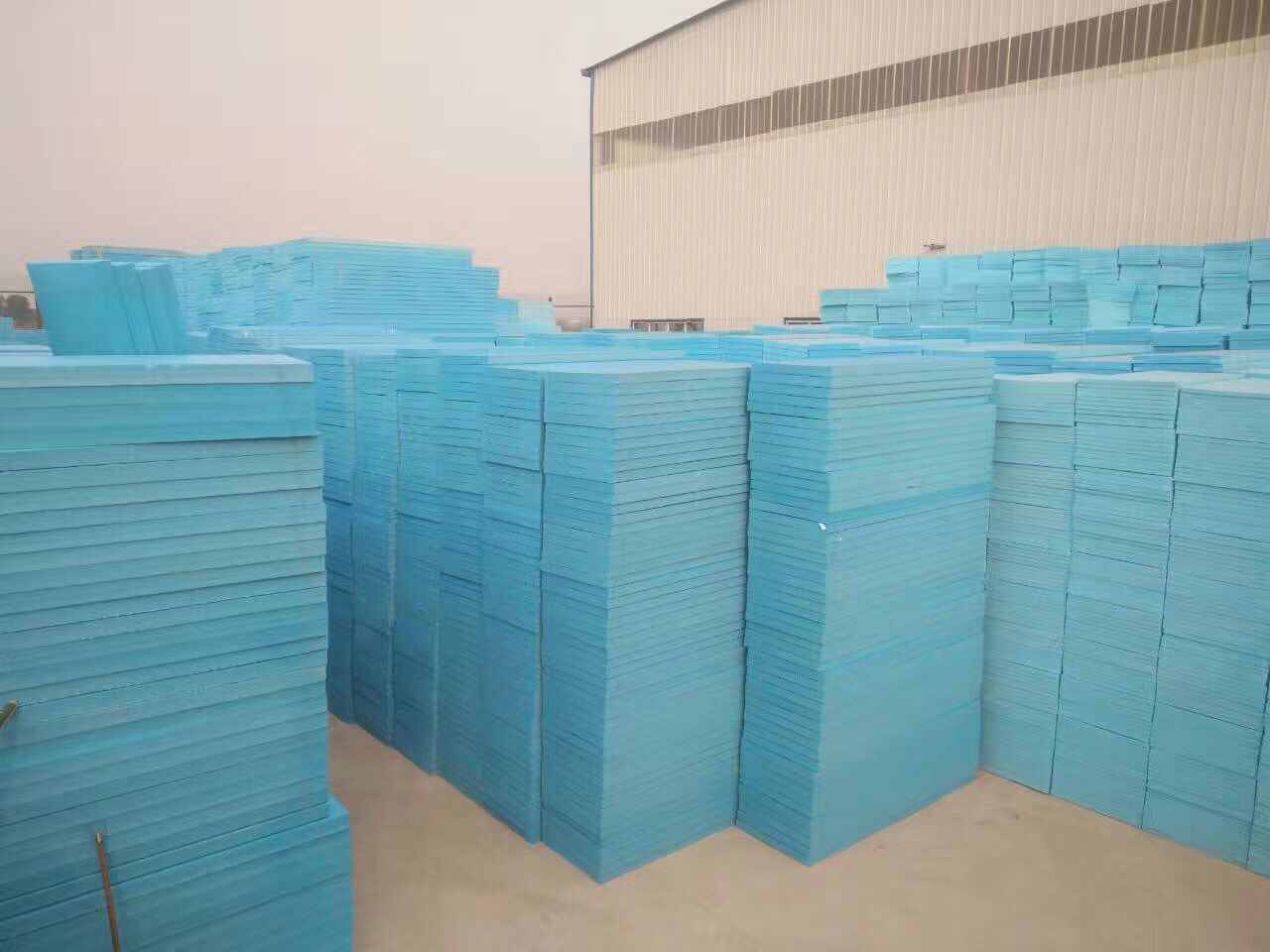 安徽六安暖心诚XPS挤塑板厂家批发六安保温挤塑板规格六安屋面保温材料挤塑板