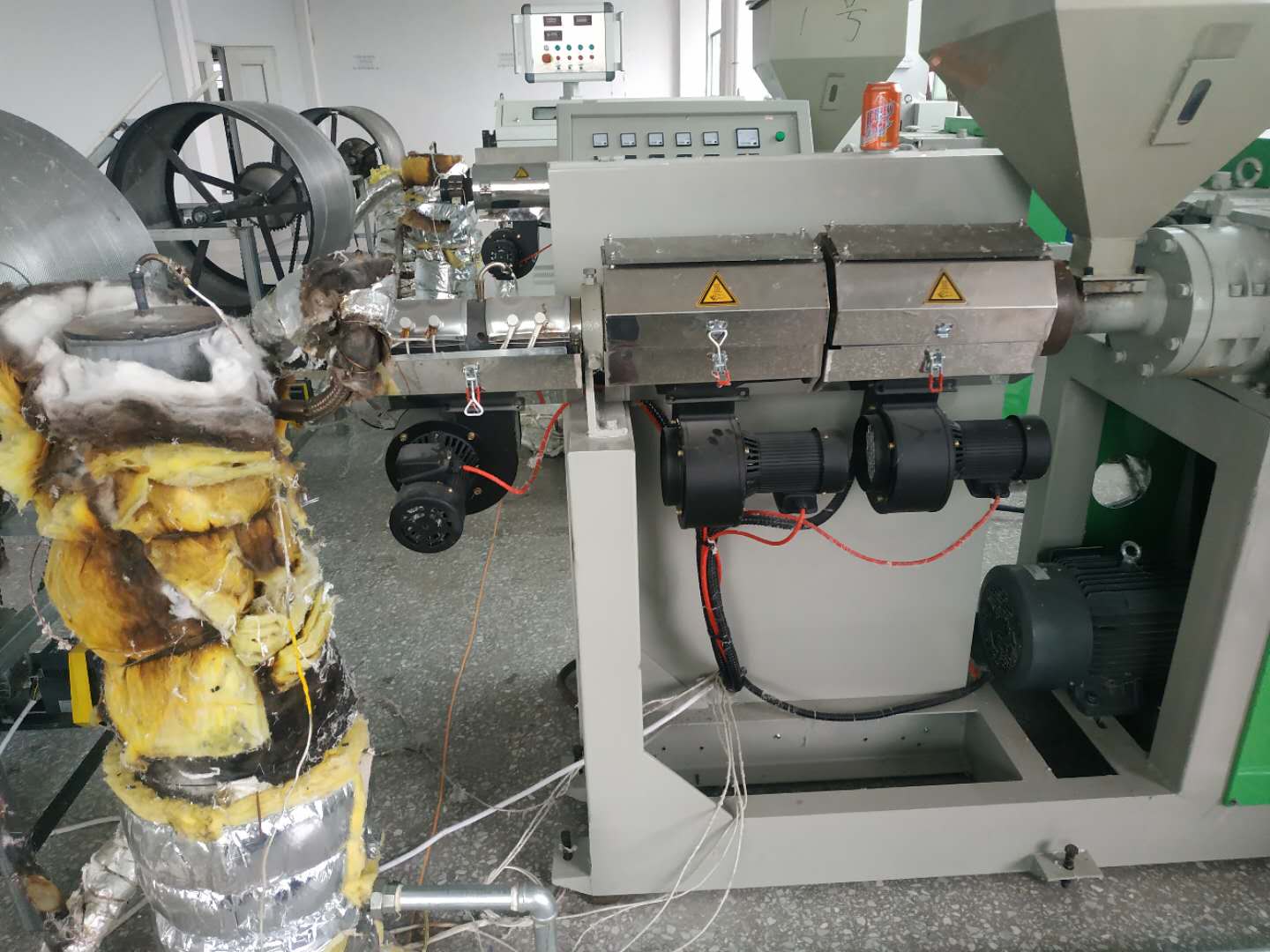 熔喷布机调试安装维修全自动熔喷布生产线设备安装调试和维修改造
