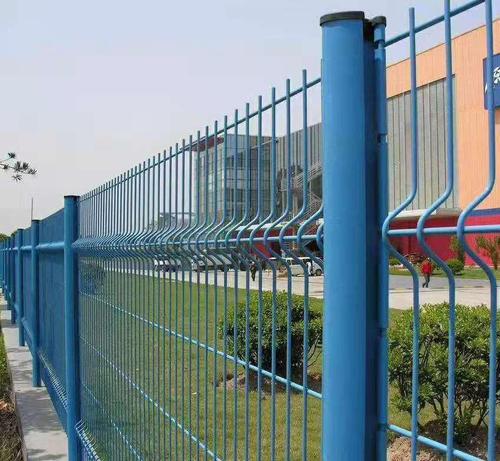 玉树钢板网围栏定做公司 鑫龙彩钢钢构供应