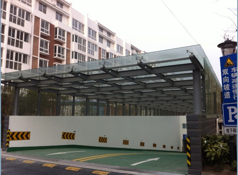 平度膜结构车棚钢结构雨棚车路玻璃雨棚