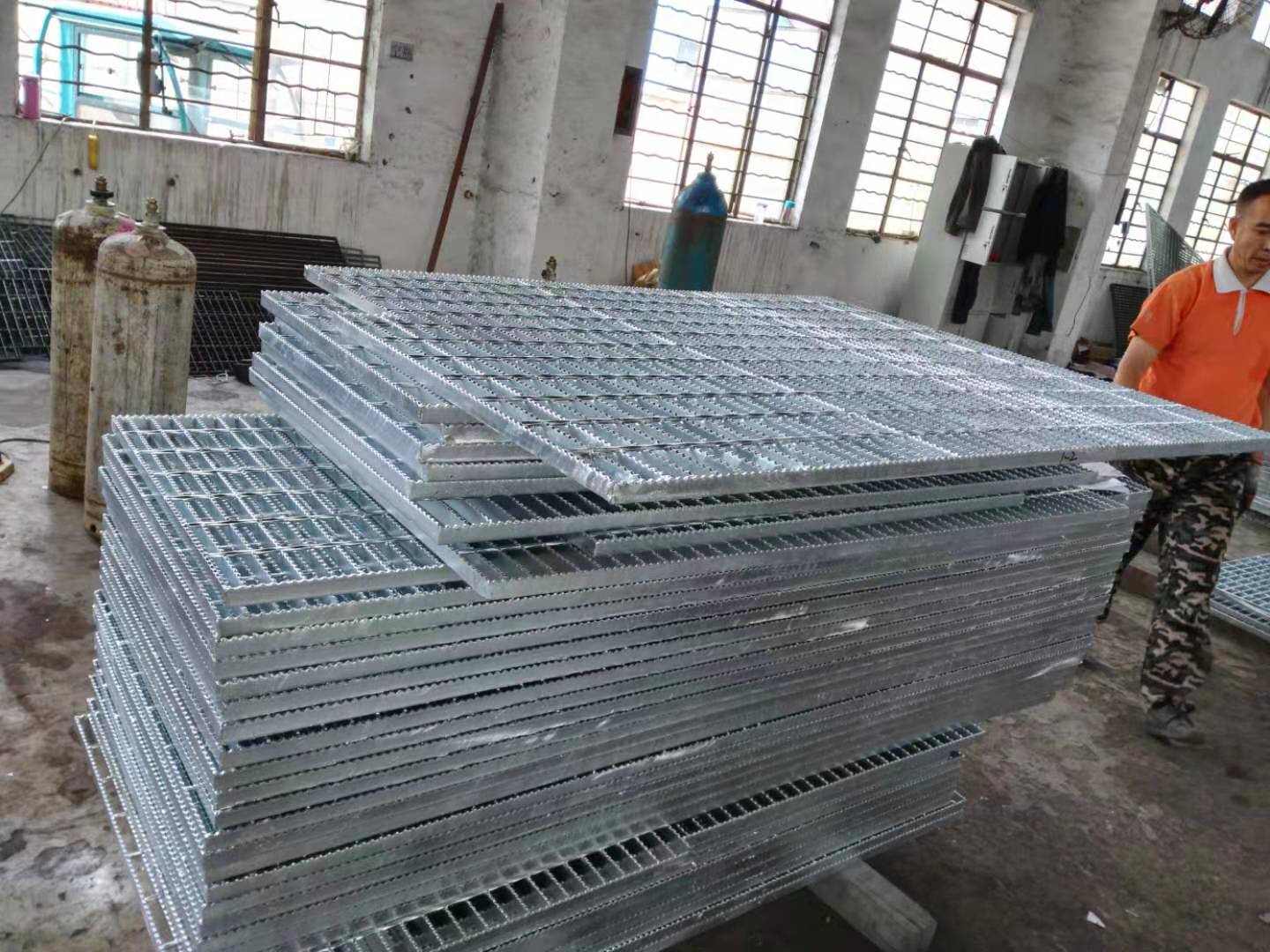 南京平台钢格板价格