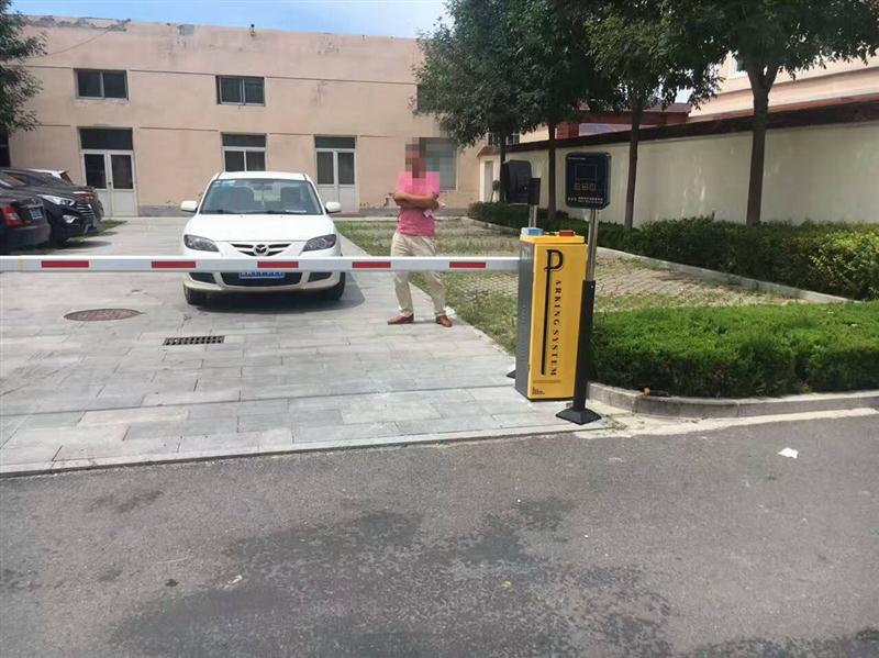 本溪大门起落杆报价