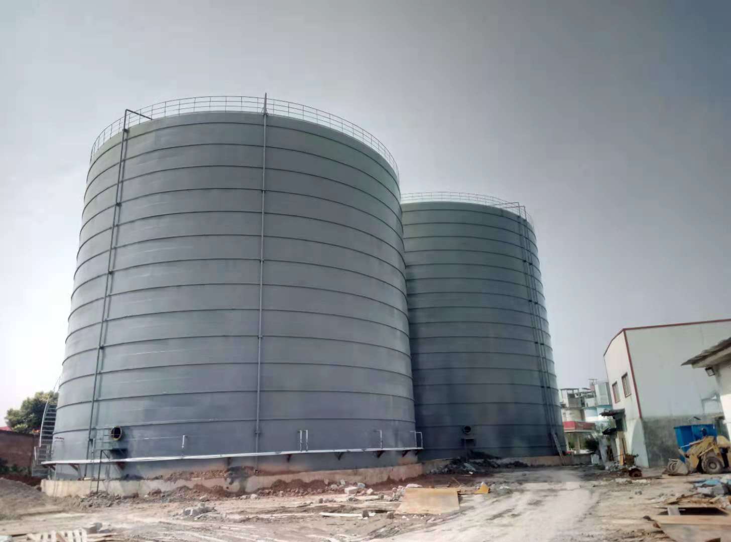 山东海诚钢板仓 5000吨粉煤灰储存罐制作