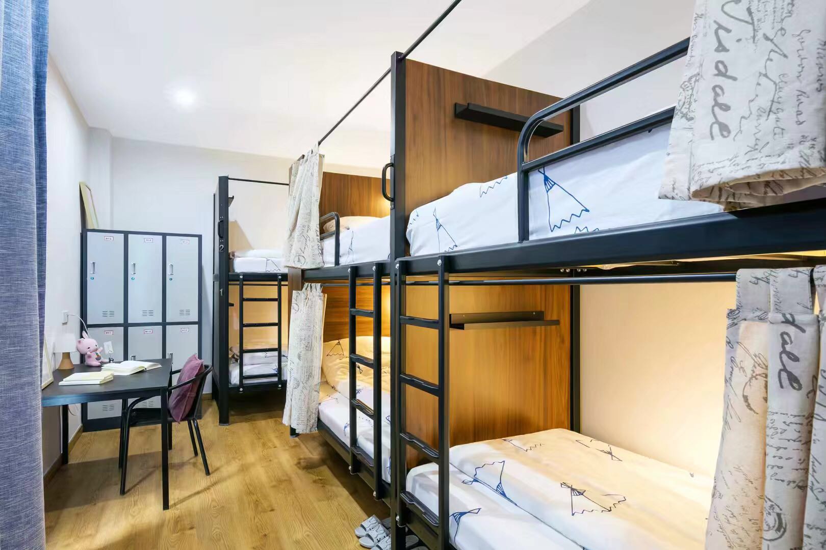 工厂学生公寓组合床宿舍上床下桌三人位连体公寓床