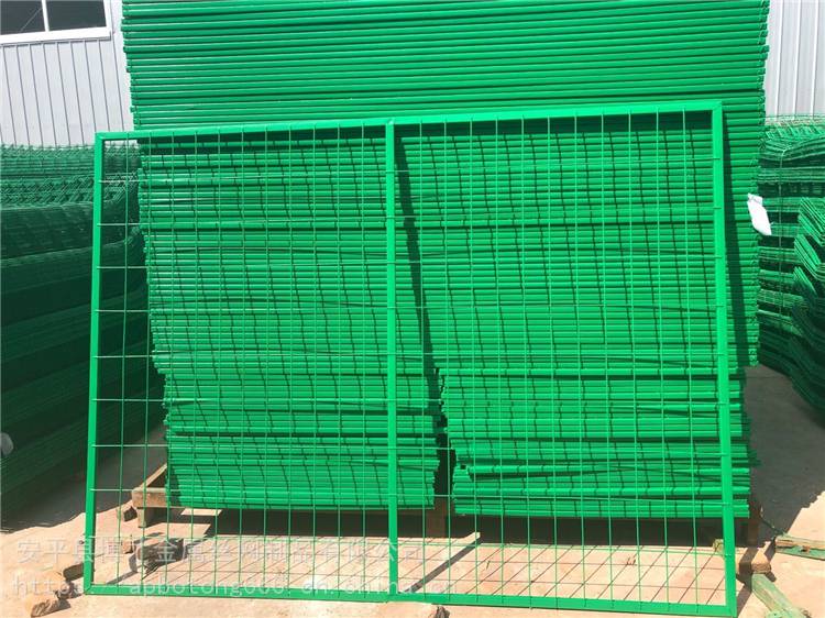 新乡 养鸡护栏网价格 养殖圈地铁丝网厂家