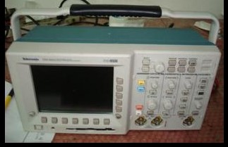 美国 泰克TDS3032B 数字存储荧光示波器