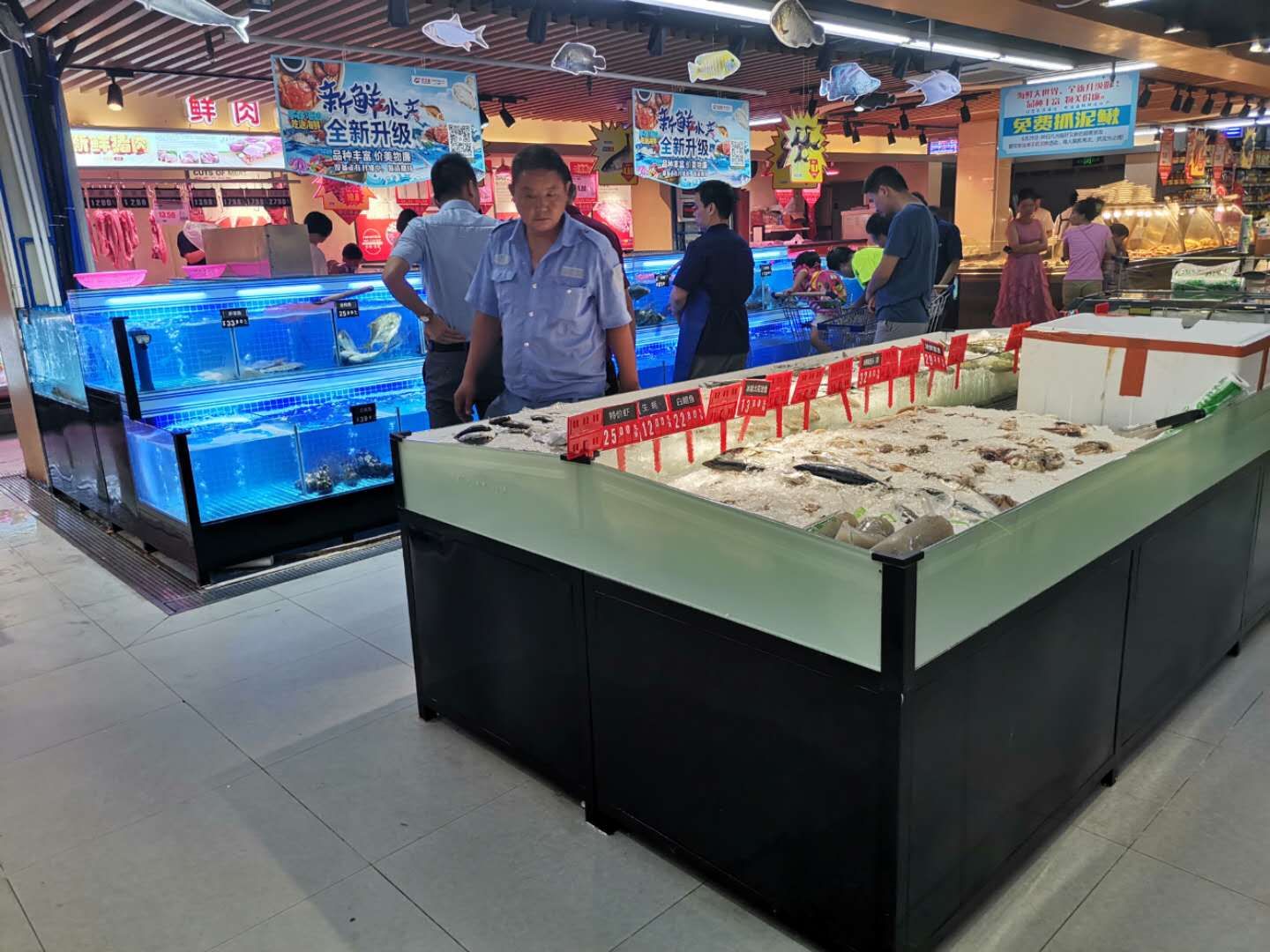 深圳生鲜玻璃鱼缸订做厂家 海鲜市场玻璃鱼池 土建海鲜池