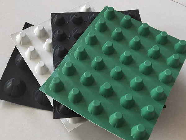 塑料排水板报价 溢宏塑料制品厂