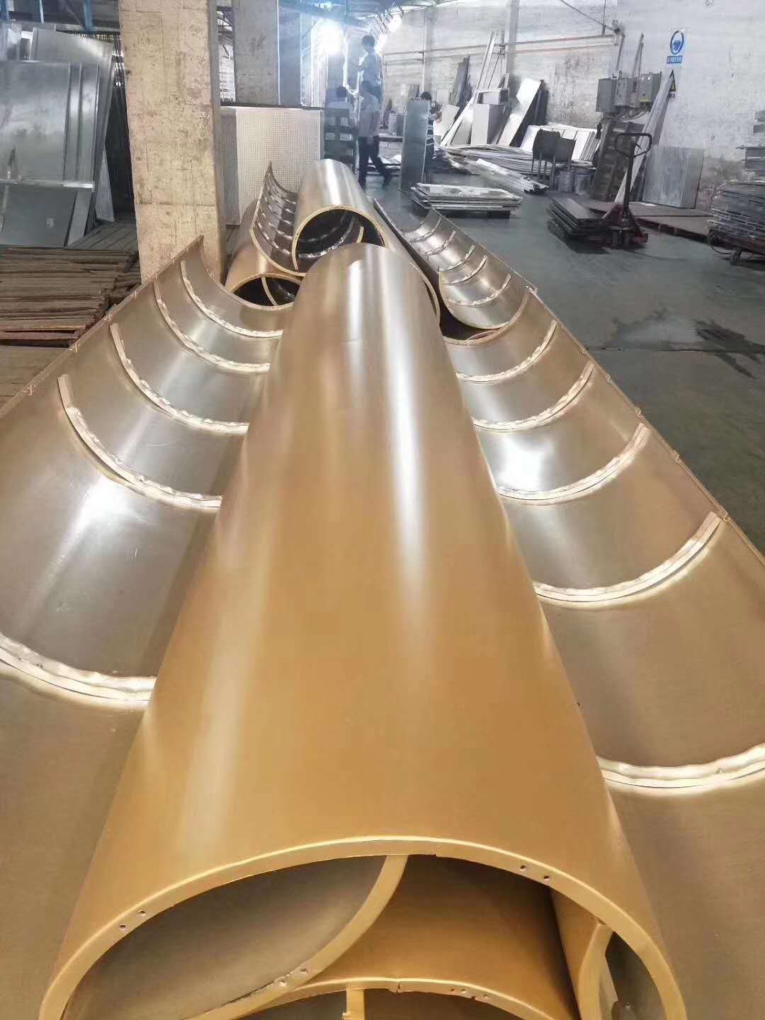 专业生产氟碳铝单板 木纹铝单板 造型铝单板 弧形铝单板 冲孔铝单板厂家直销