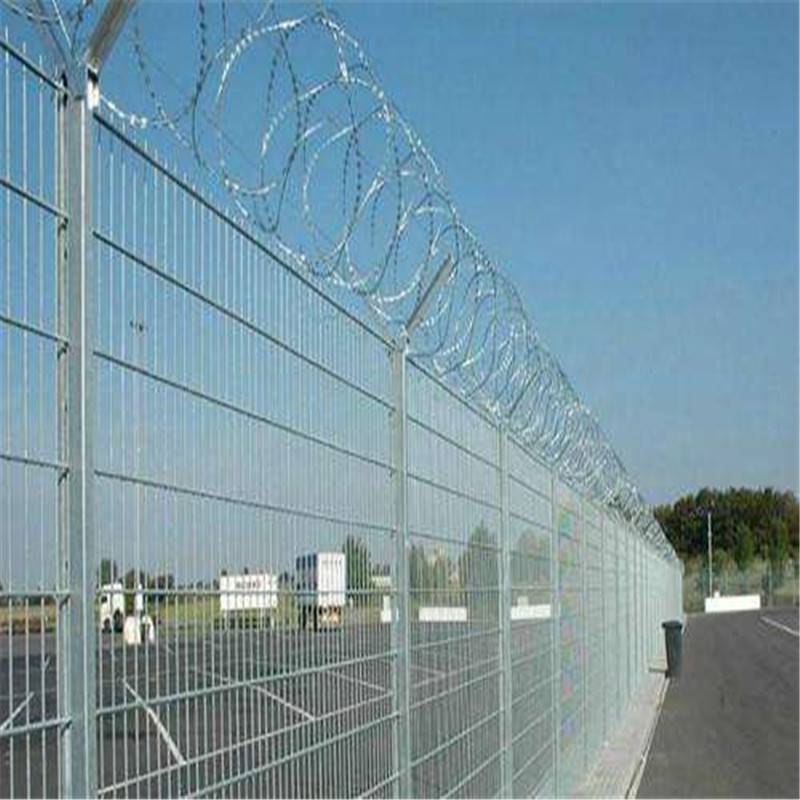监狱护栏网 Y型柱护栏网 铁丝网护栏 刀片刺绳围栏网 防攀爬防护网