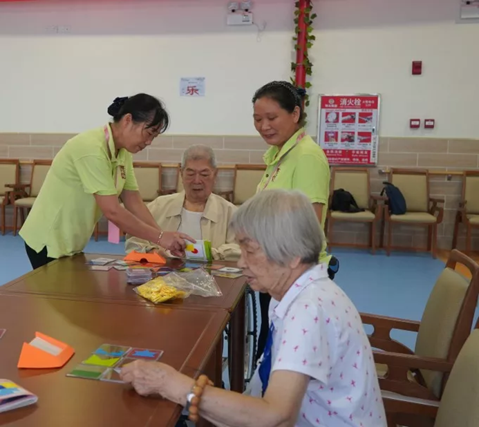 番禺区照顾失能老人的养老院寿星大厦养老院配置