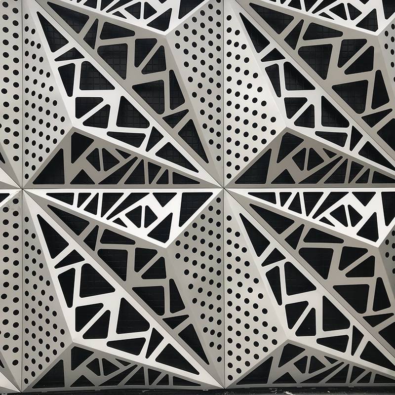 雕刻穿孔造型铝板雕刻镂空铝屏风隔断建筑造型铝板