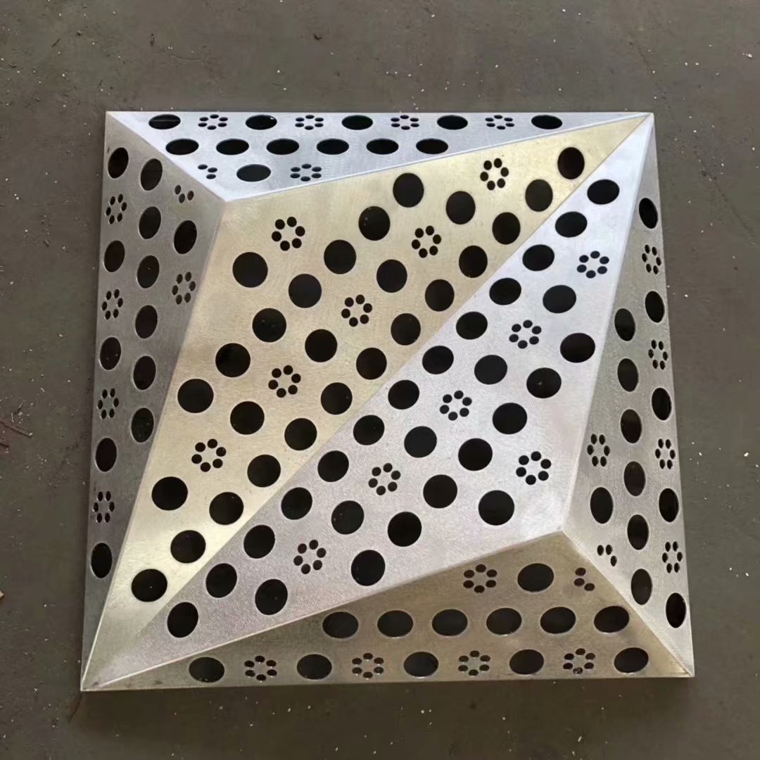 三维立体铝板 三角形造型冲孔板