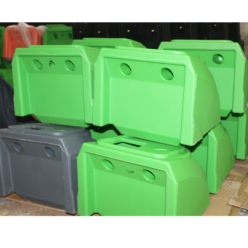 滚塑加工塑料外壳洗地机园林设备外壳广州滚塑厂家