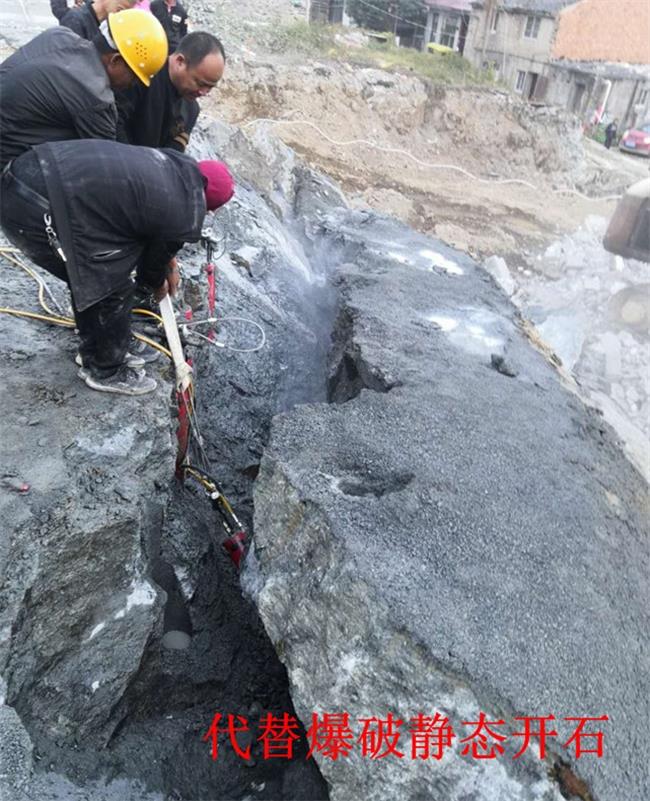 泰安岩石开采成本低的破石头设备
