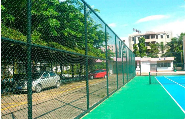 体育场勾花围网,网球场的围栏