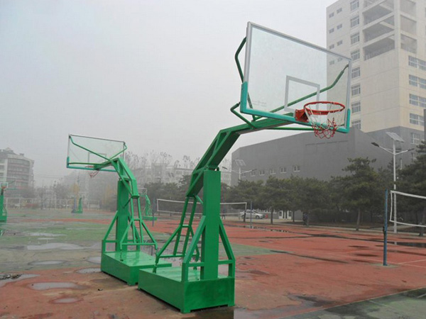 通化篮球架电话 篮球框