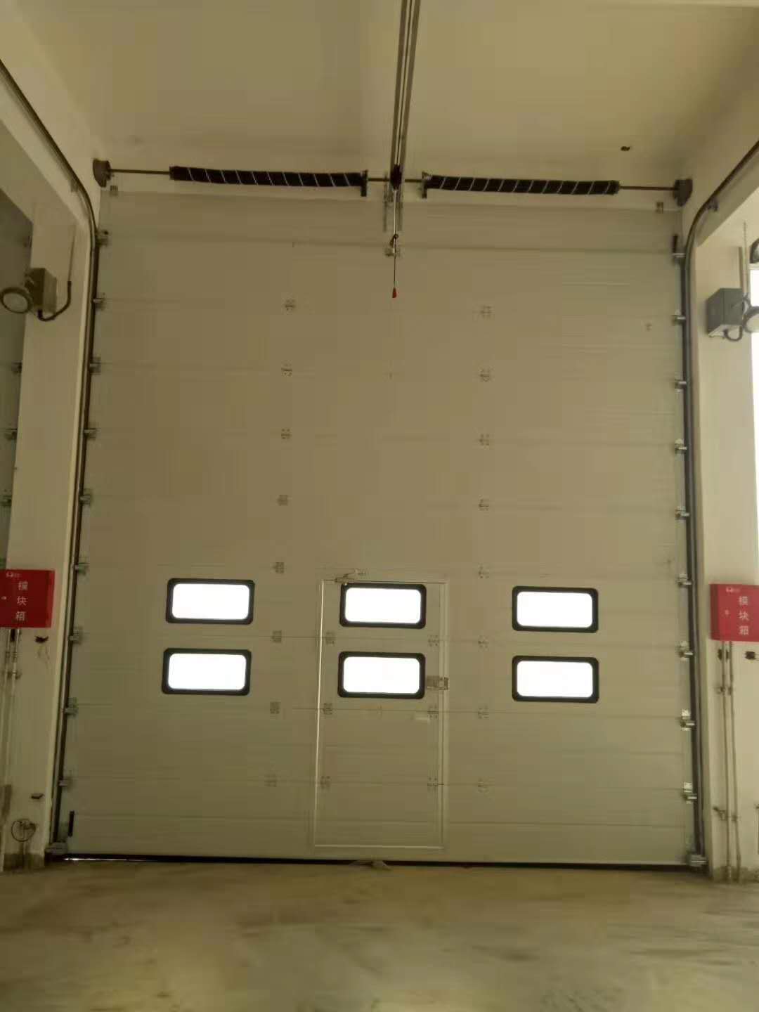 宜昌工业提升门精工打造 提升门厂家 多年专注研发生产