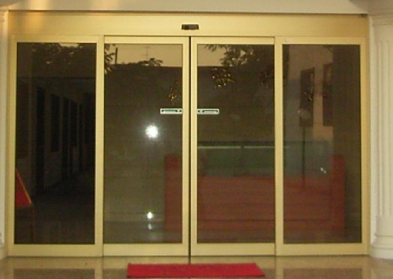 江门自动玻璃感应门设计供应安装及维修