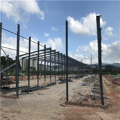 天谱安钢结构公司—博罗县中小学教育综合基地施工进行中