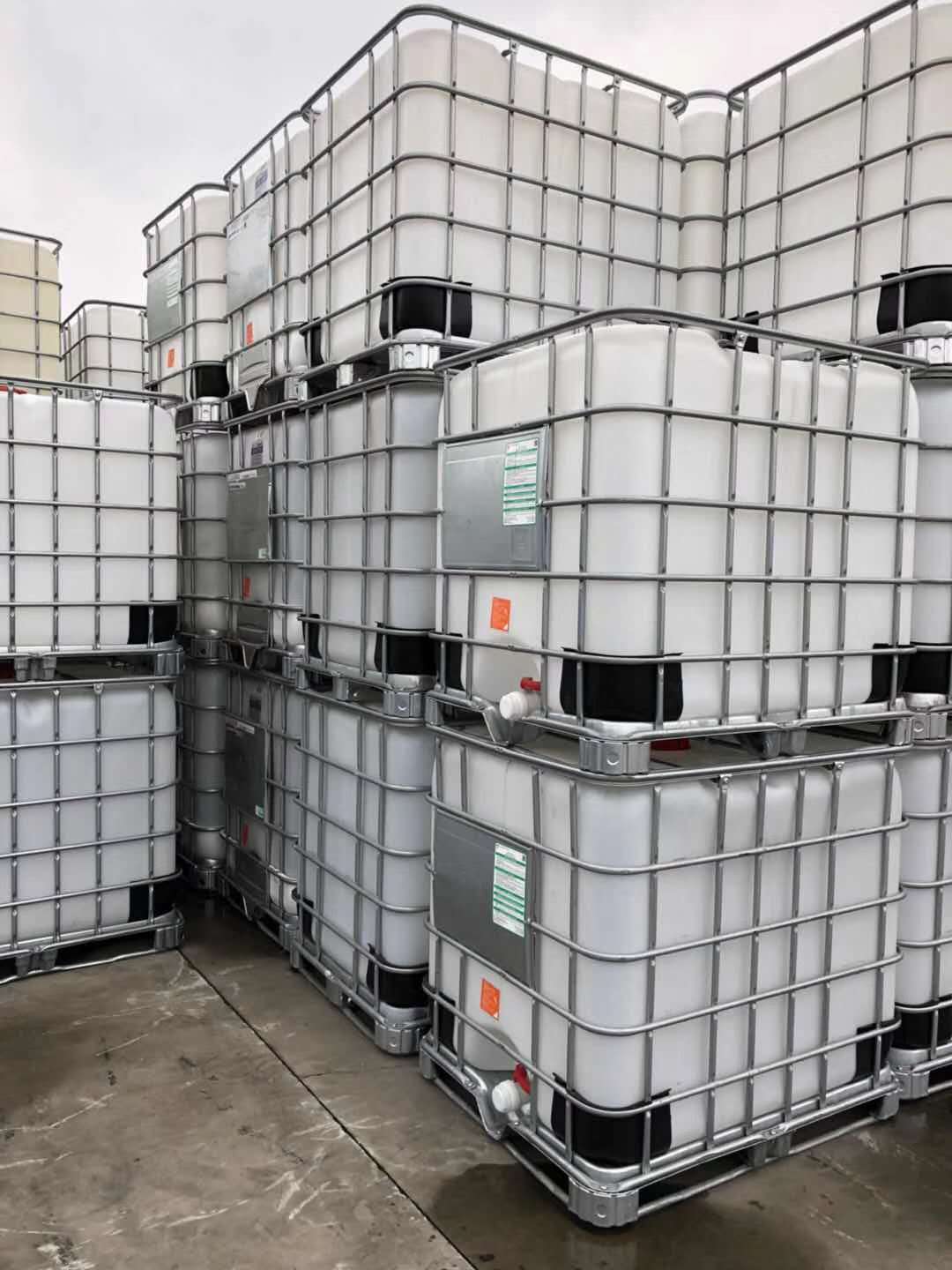 莱芜二手化工1000升吨桶价格|二手化工吨桶就找万硕桶业|式众多