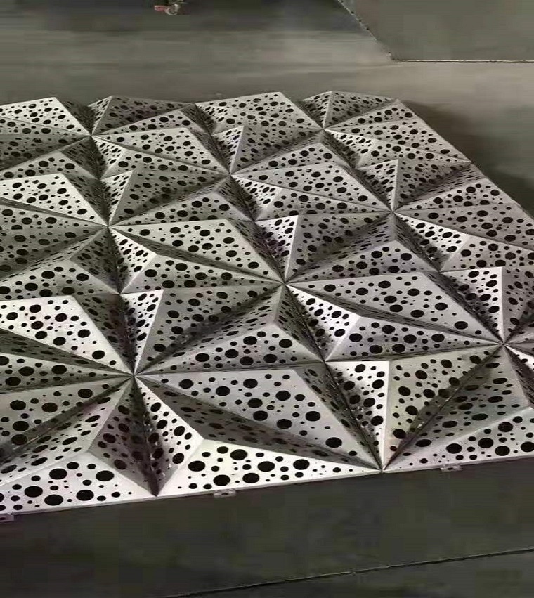 苏州雕刻镂空铝单板厂家