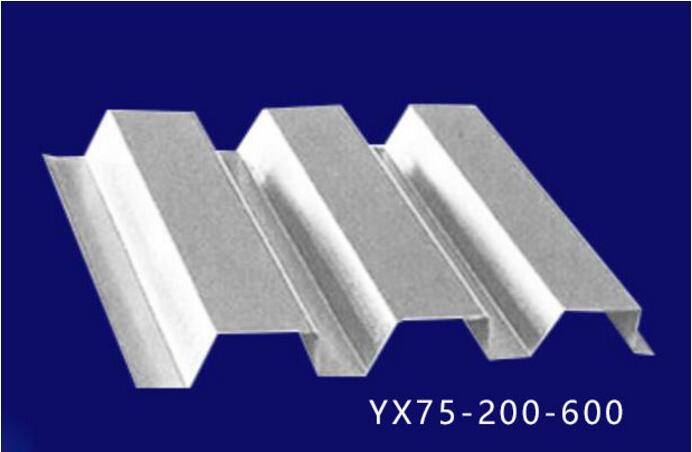 山东0.8mm厚YX75-200-600型镀锌压型钢板一平米多少钱
