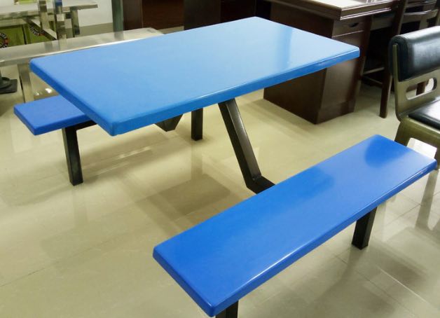 南宁餐桌椅，四人连体餐台，学校玻璃钢直板餐桌