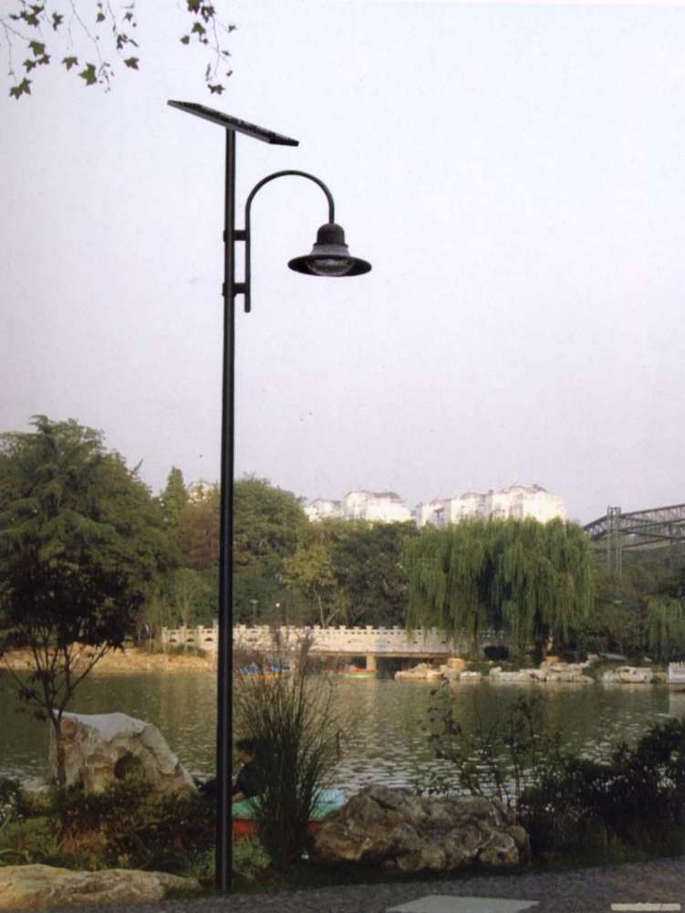 哈尔滨庭院灯批发零售，中博太阳能LED路灯，质量保证