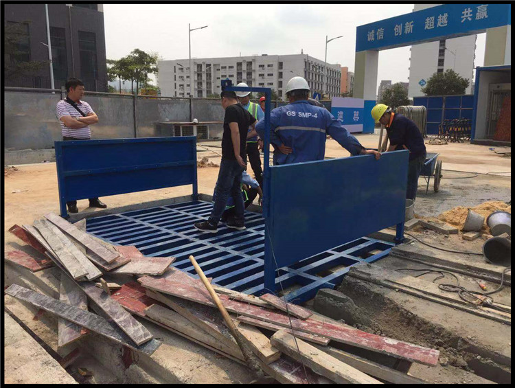 上海工地洗轮机【洗轮机】建筑工地洗车槽