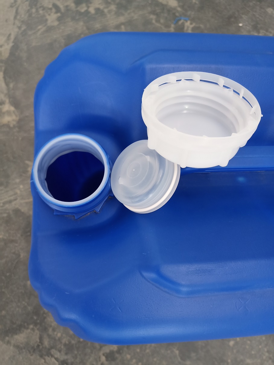 出口塑料包装桶 20升方形堆码化工桶 价格合理