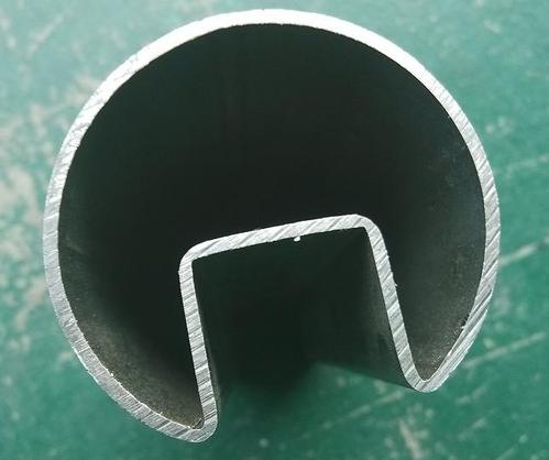 不锈钢凹槽管生产制造商