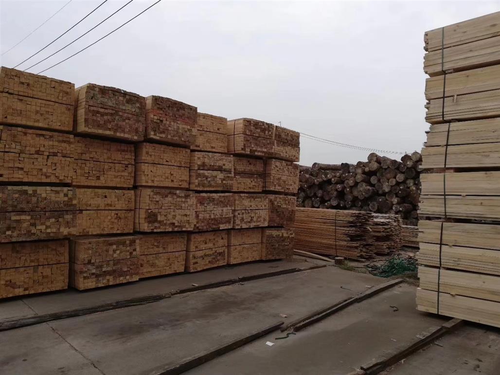 西安名和沪中方木工地用木方 樟子松建筑模板生产厂家制造厂