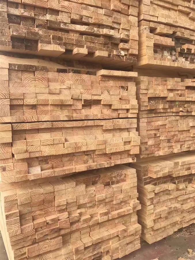 汉中市名和沪中方木加松木方 樟子松建筑木方价钱生产商
