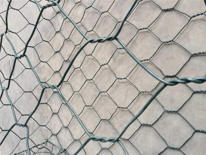 北海镀锌钢丝石笼网规格
