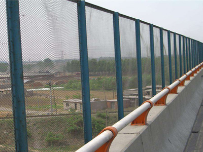 河北晟邦金属网栏供应公路隔离栅球场围网交通护栏