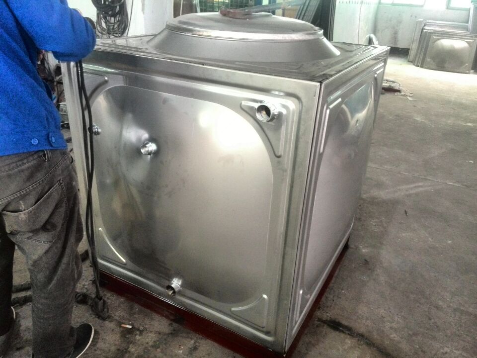 重庆膨胀水箱定制 不锈钢保温膨胀水箱 提供定制