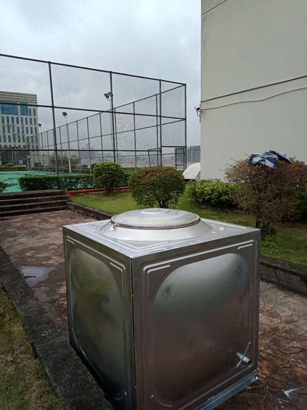 西安膨胀水箱 不锈钢保温膨胀水箱 特殊规格