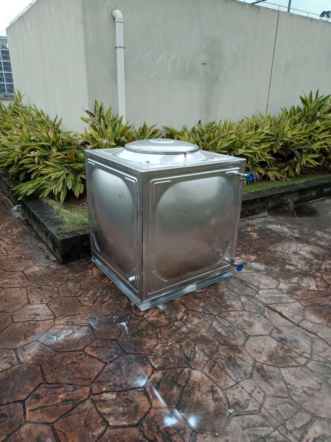 重庆膨胀水箱定制 不锈钢保温膨胀水箱 提供定制