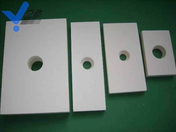 供应四川耐磨陶瓷衬板 矿山设备用氧化铝衬版 高铝衬板