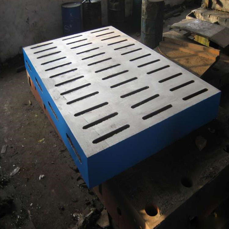 万通量具生产供应HT200高精度耐磨铸铁铆焊平板