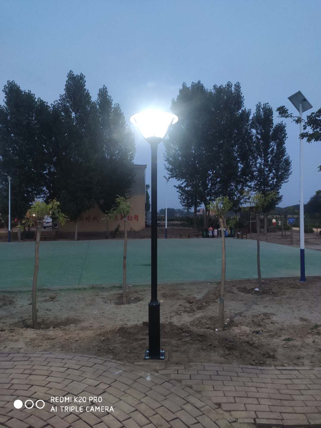 公园亮化**3米太阳能庭院灯