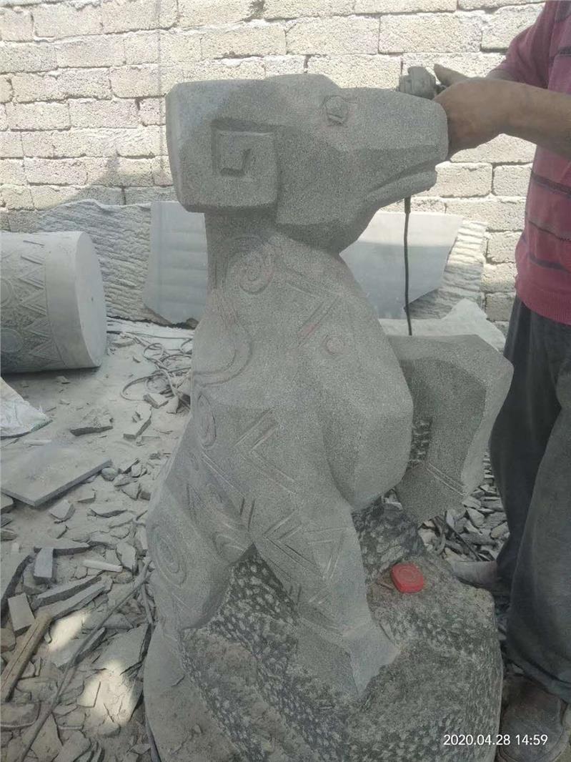 苏坡石材石头雕塑