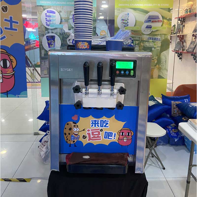 上海冰淇淋机租赁软冰淇淋机出租彩色冰淇淋