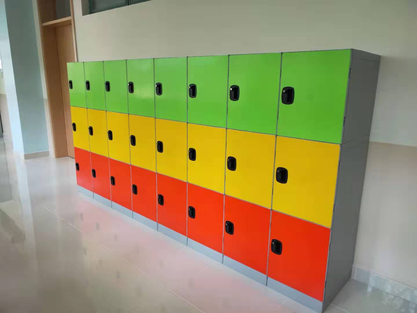 厦门阜汇通-塑料书包柜-学生书包柜-多颜色可选-学校家具直供