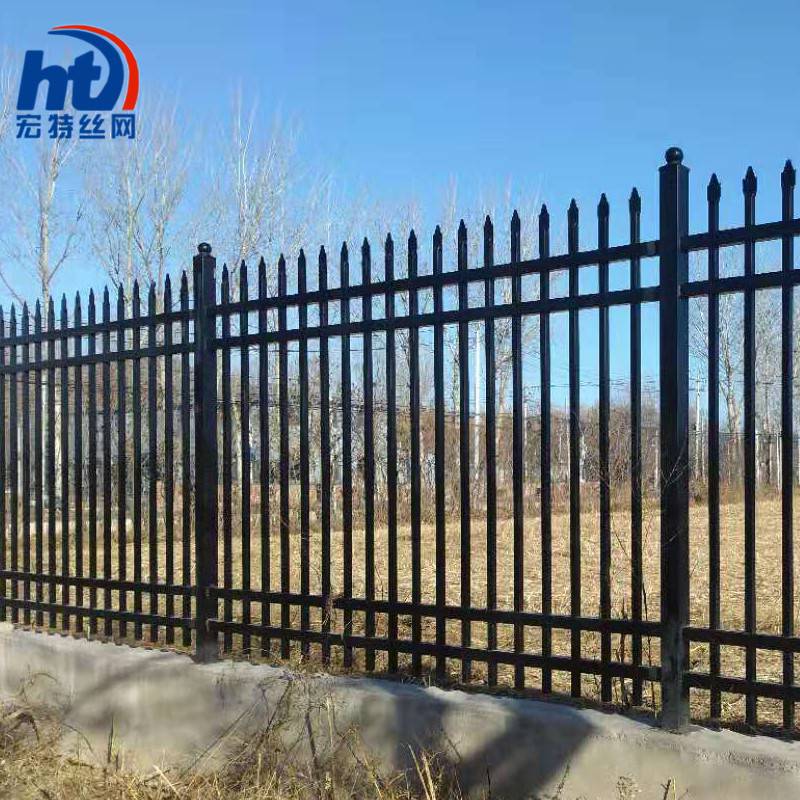 铁艺围栏厂家宏特 方管弯头绿色河道护栏 铁艺栏杆多少钱一米