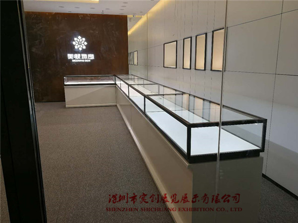 深圳市实创展柜珠宝展柜SC-Z000006木质烤漆珠宝展柜定制